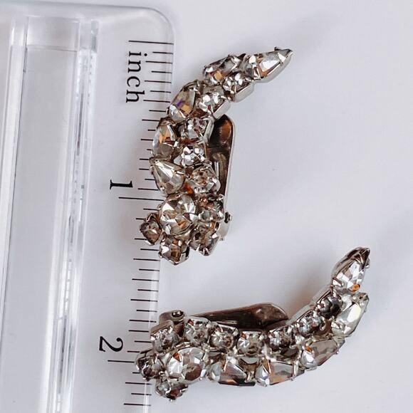 VTG Mid Century Crescent Rhinestone Clip On Earrings Silver Tone 1950s - Picture 7 of 10